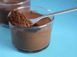 MOUSSE AU CHOCOLAT